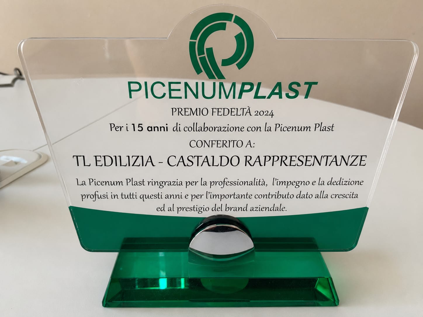 Premio Fedeltà Picenum Plast 2024 per i 15 anni di collaborazione con TL Edilizia Castaldo Rappresentanze