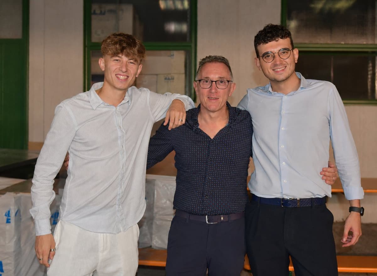Tonio Castaldo insieme ai suoi figli Matteo e Antonio